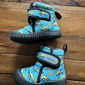 Jan and Jul Toasty Dry Toddler Winter Boots size 5